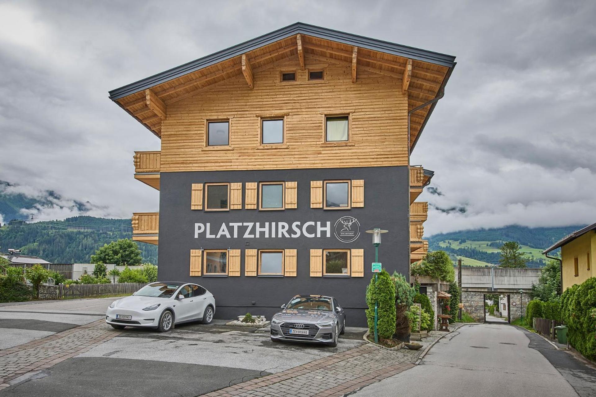 Platzhirsch Rooms - B&B - Self Check-In Piesendorf Eksteriør bilde