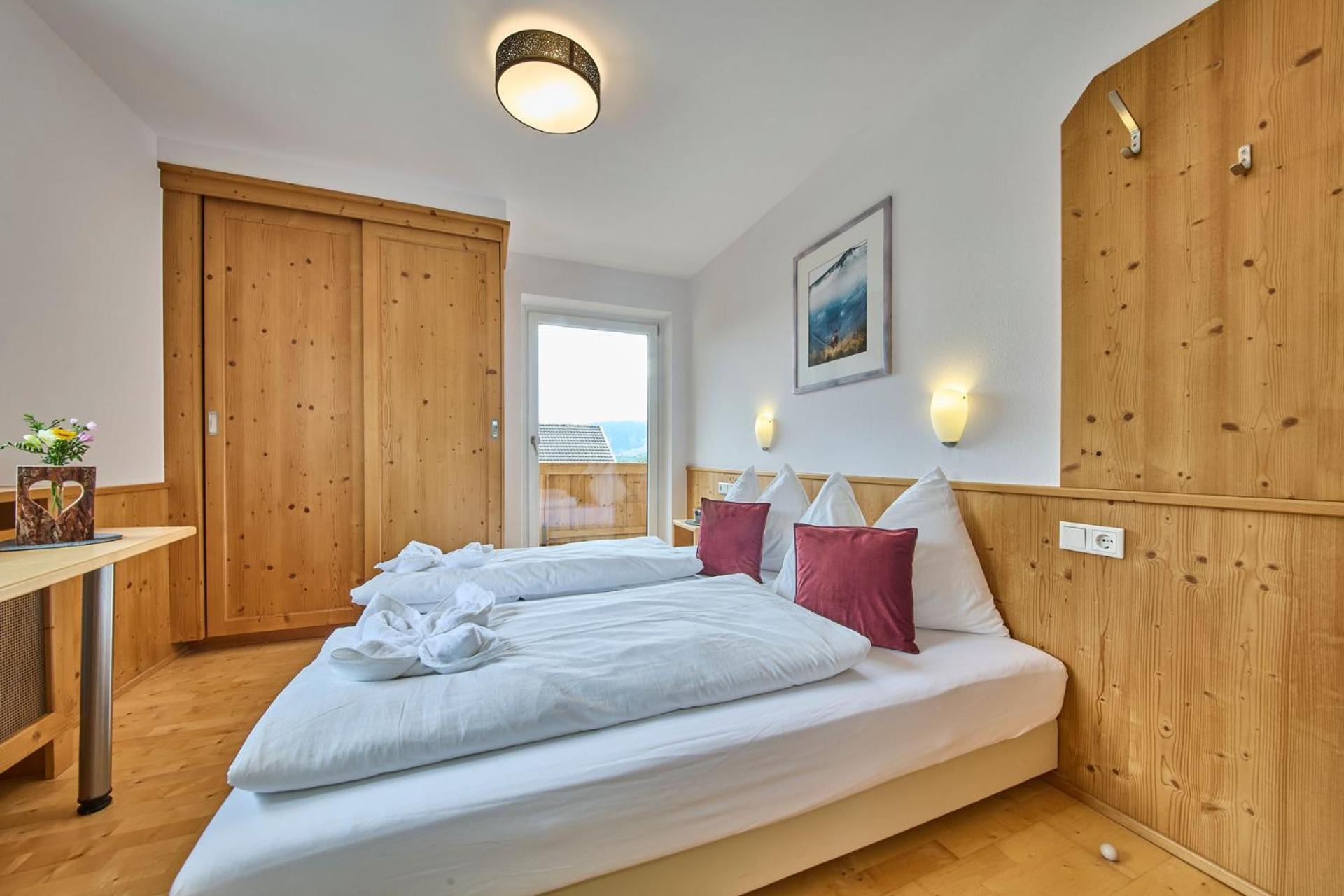 Platzhirsch Rooms - B&B - Self Check-In Piesendorf Eksteriør bilde