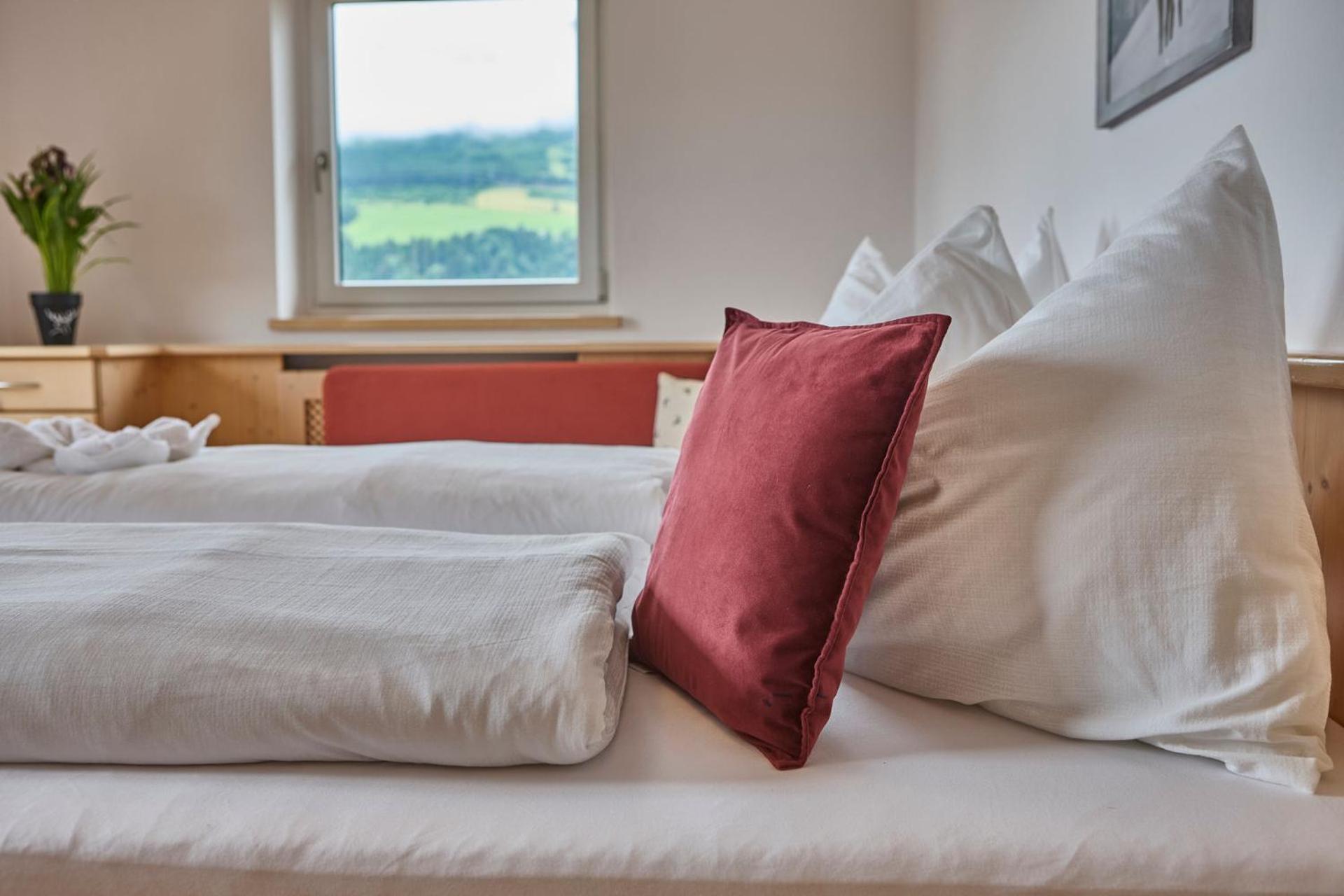 Platzhirsch Rooms - B&B - Self Check-In Piesendorf Eksteriør bilde
