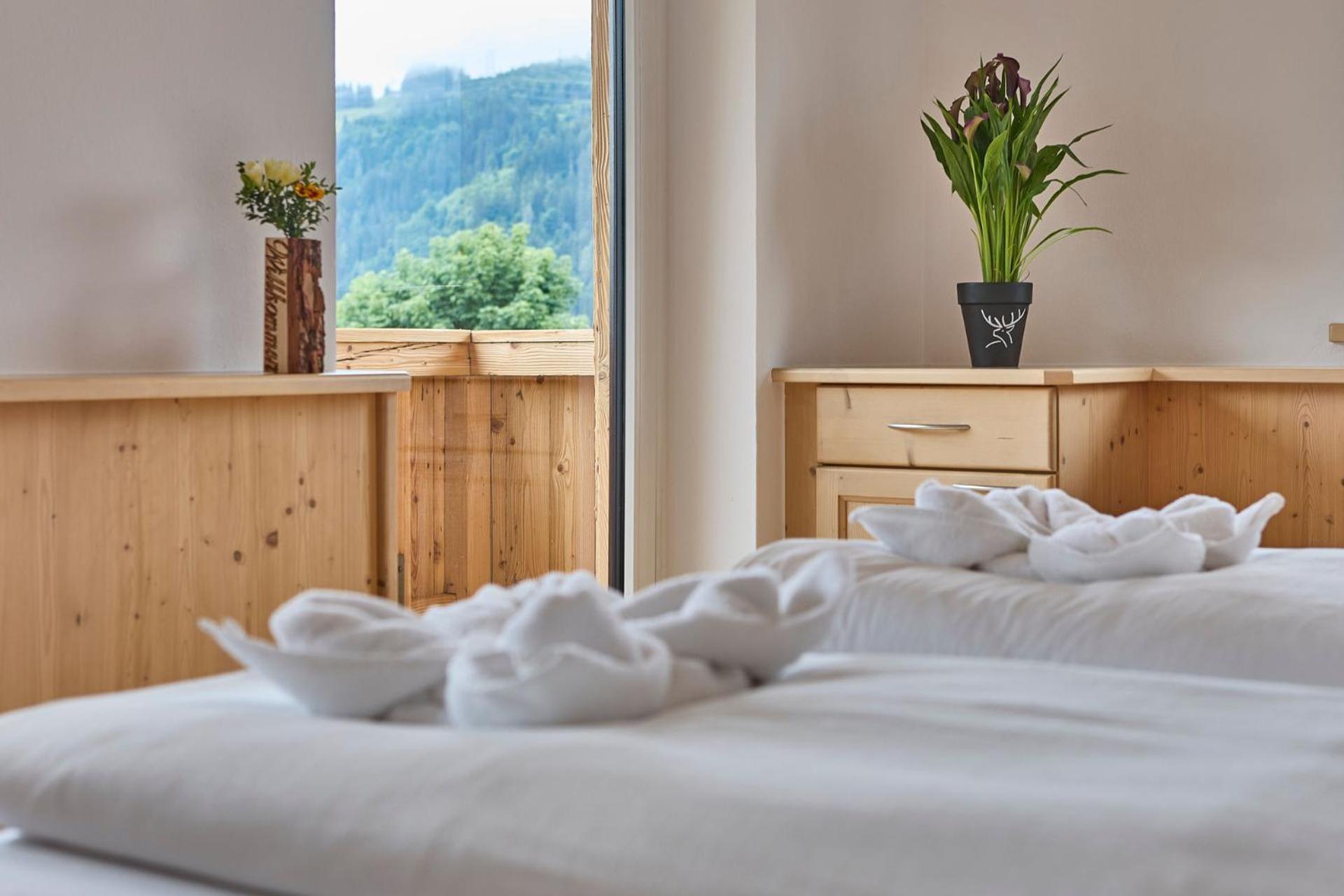 Platzhirsch Rooms - B&B - Self Check-In Piesendorf Eksteriør bilde
