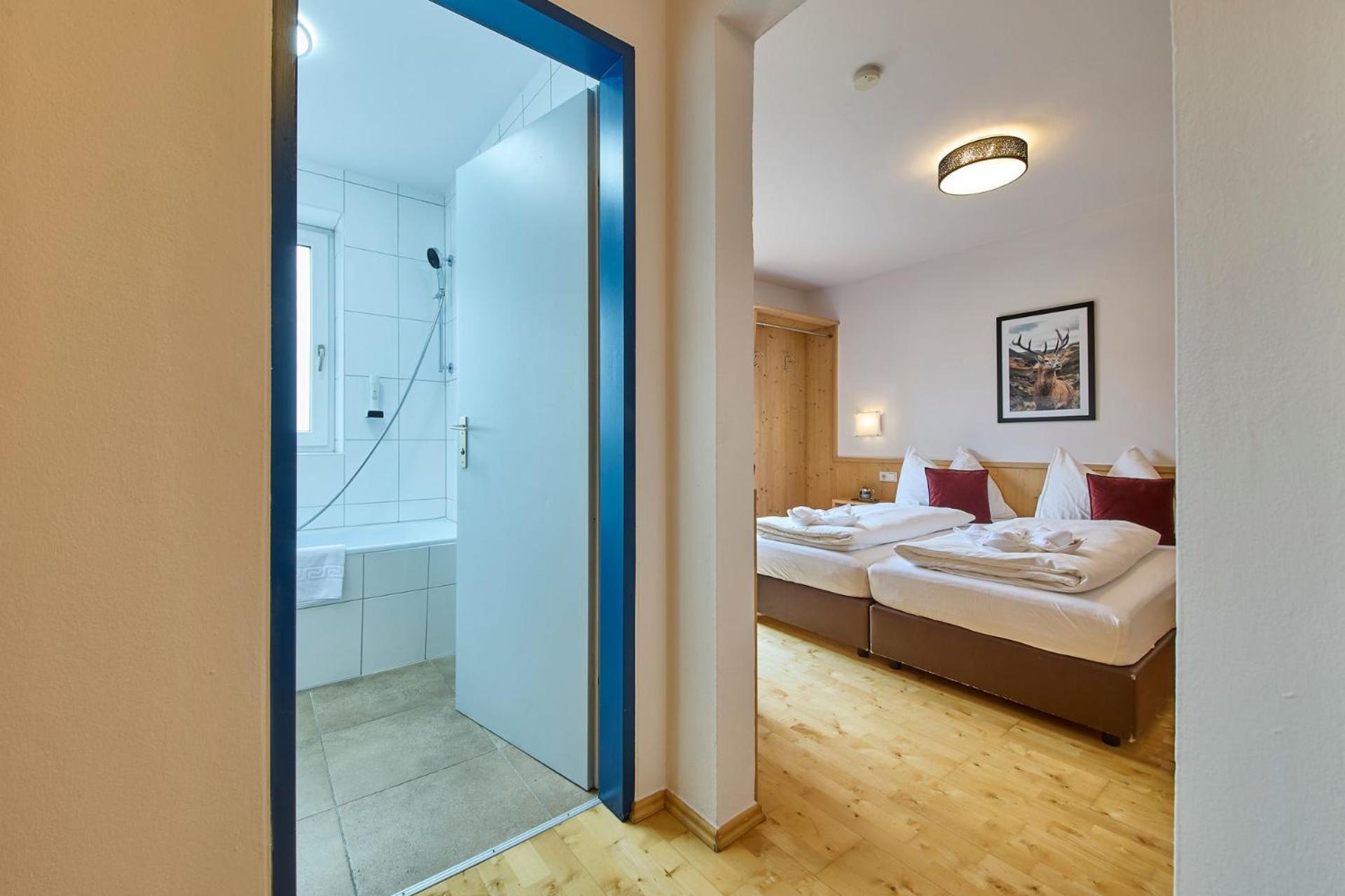 Platzhirsch Rooms - B&B - Self Check-In Piesendorf Eksteriør bilde