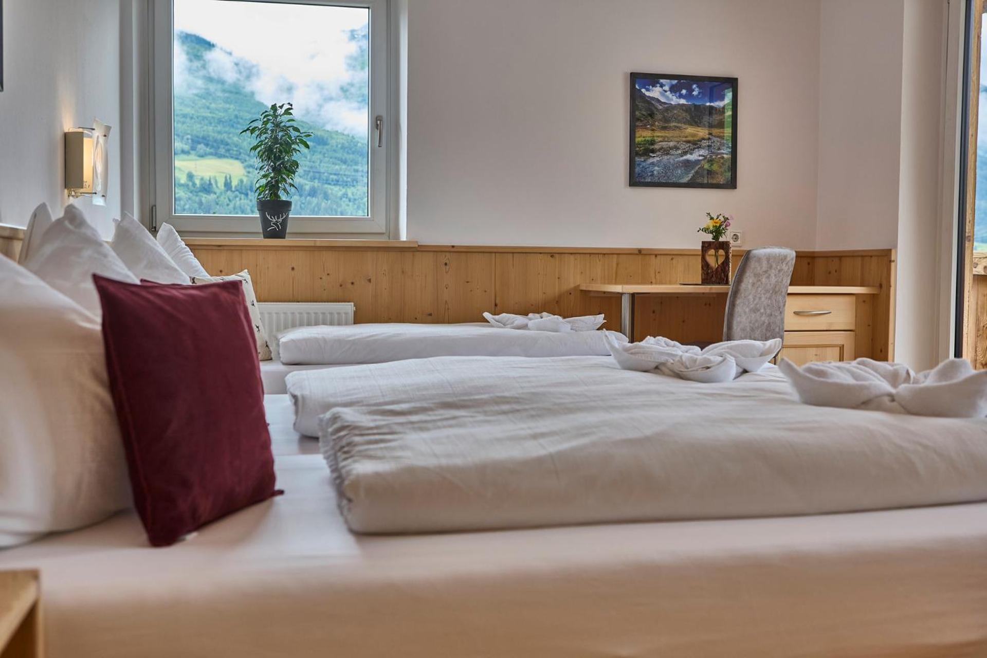 Platzhirsch Rooms - B&B - Self Check-In Piesendorf Eksteriør bilde