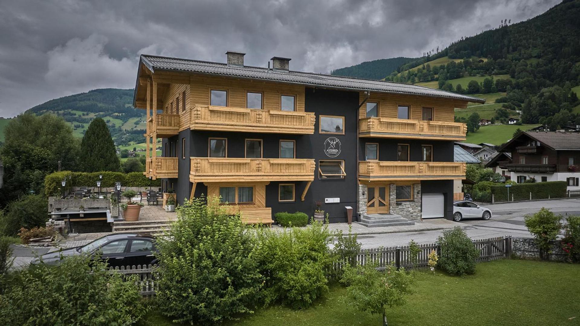 Platzhirsch Rooms - B&B - Self Check-In Piesendorf Eksteriør bilde