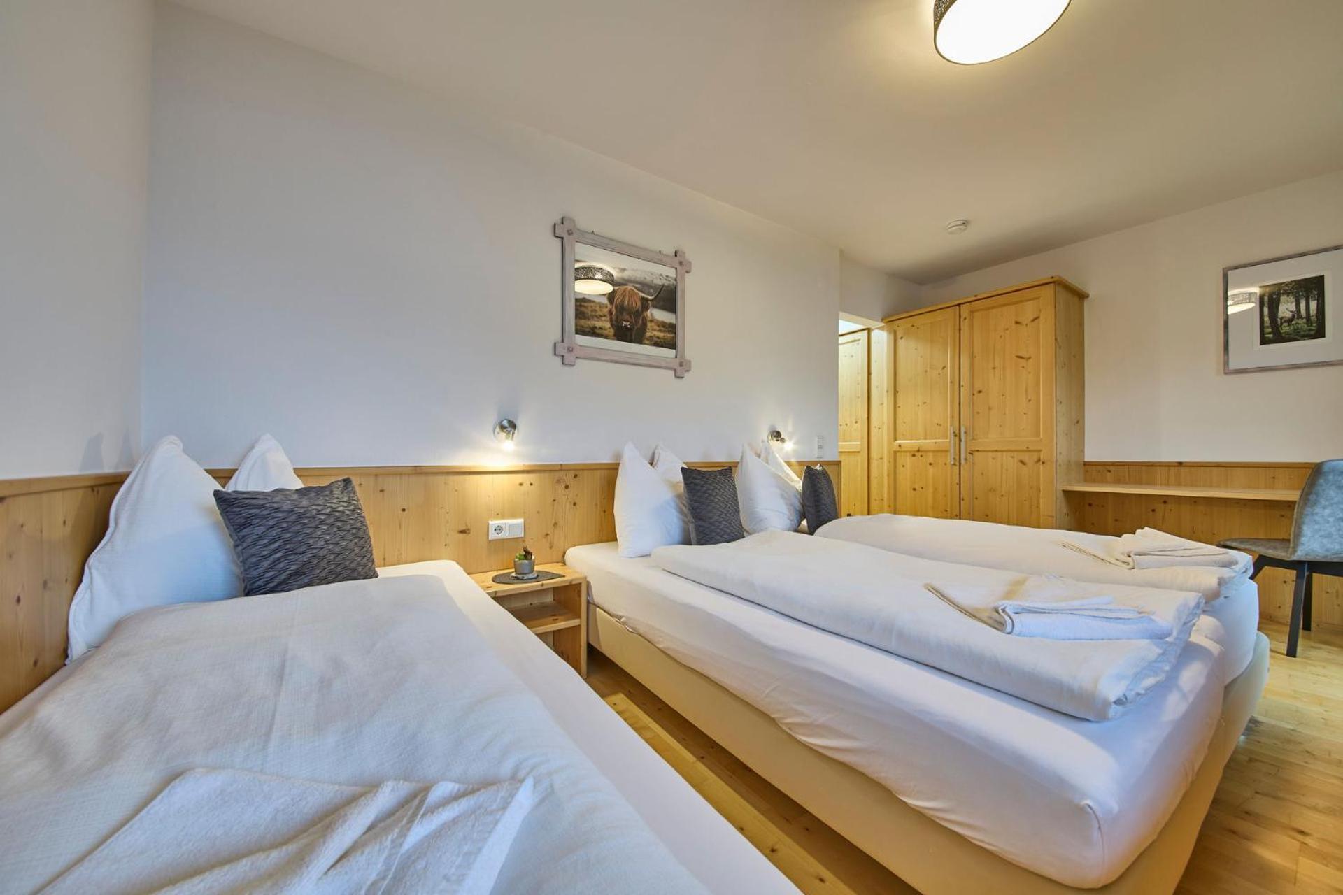 Platzhirsch Rooms - B&B - Self Check-In Piesendorf Eksteriør bilde