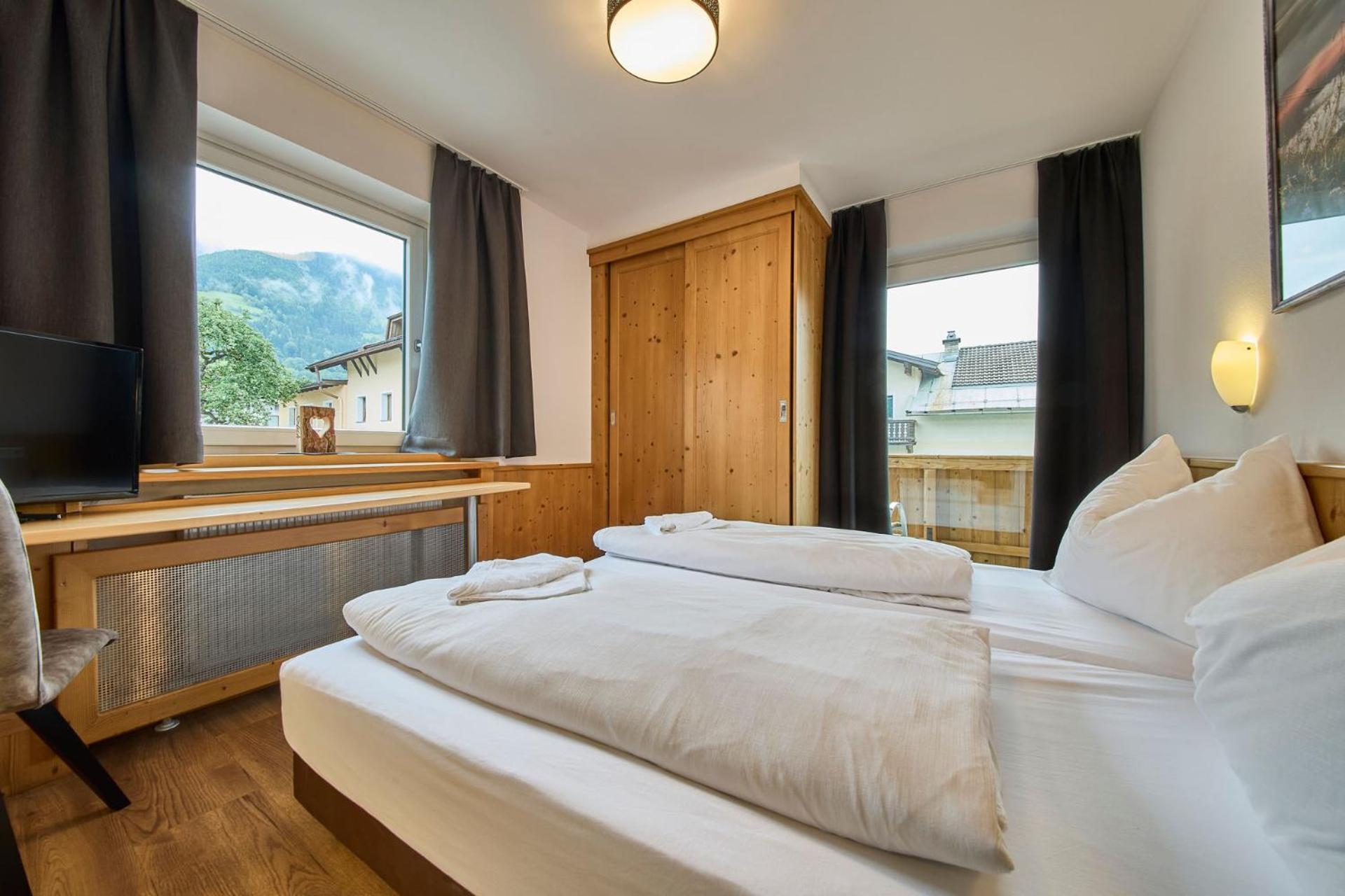 Platzhirsch Rooms - B&B - Self Check-In Piesendorf Eksteriør bilde